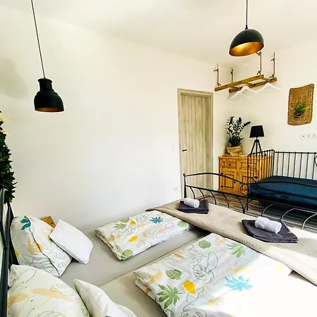 Lessuek Meg! Vendeghaz - Feriehus