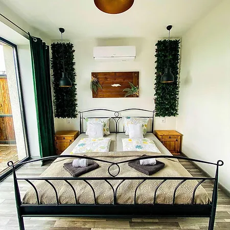 Lessuek Meg! Vendeghaz - Feriehus *