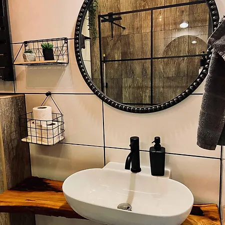 Lessuek Meg! Vendeghaz - Feriehus *