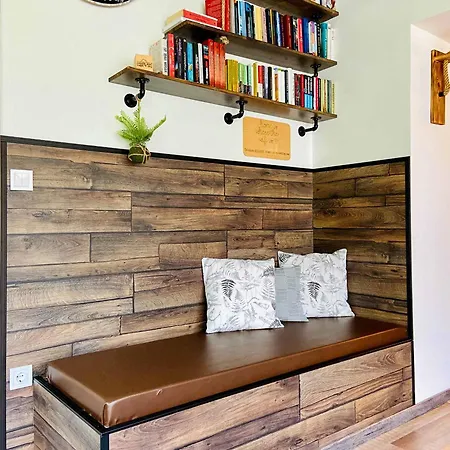 Feriehus Lessuek Meg! Vendeghaz -