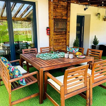 Lessuek Meg! Vendeghaz - * Sümeg