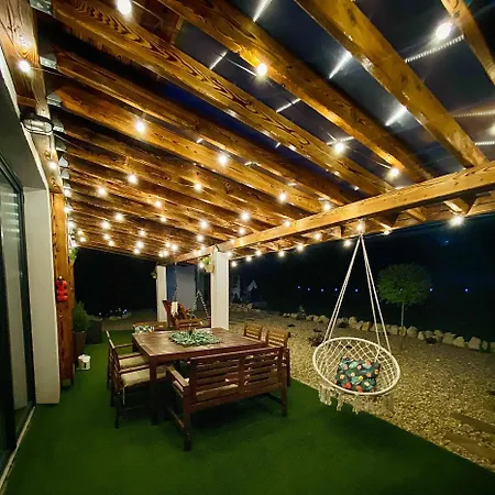 Lessuek Meg! Vendeghaz -