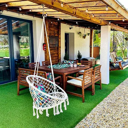 Feriehus Lessuek Meg! Vendeghaz -